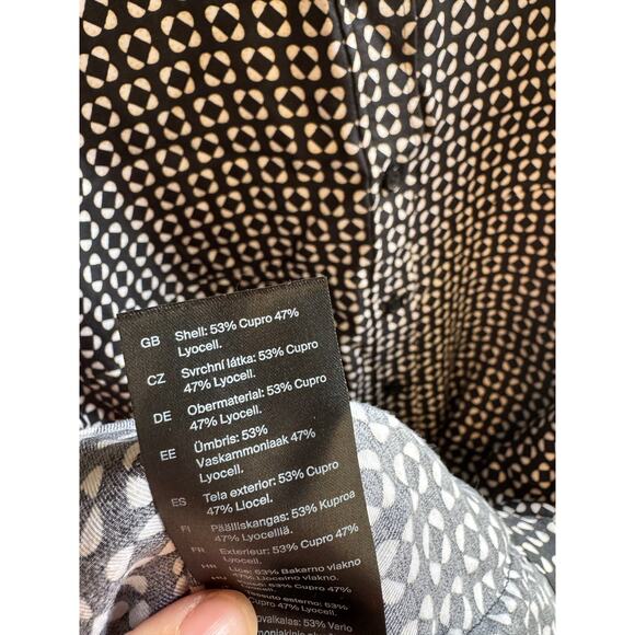 COS Printed Midi Black & White Geometric Shirt Dress EUC Size EUR 36 $135 MSRP - Picture 11 of 13